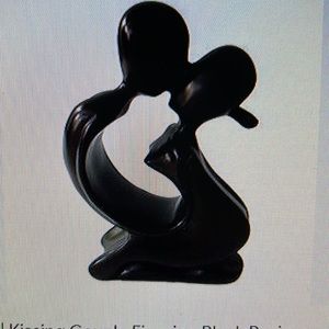 Home kissing couple figurine black byStudio nova and also in white